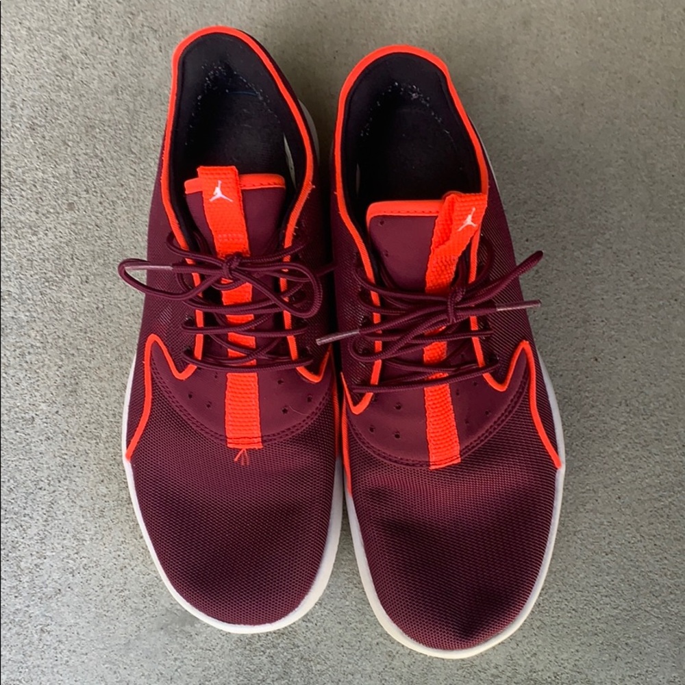 Jordan Eclipse